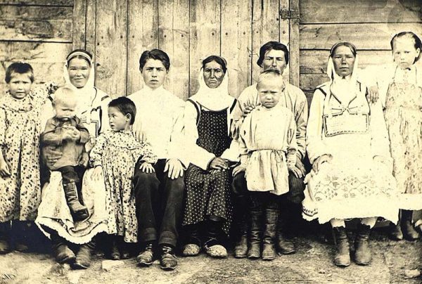 Чуваши. Россия, Чувашия, Чебоксарский р-он (Казанская губ., Чебоксарский уезд). 1908-1909 гг.
