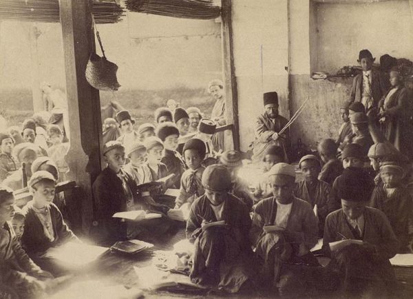 Медресе. Иран (Персия), город Тегеран. До 1910 г.